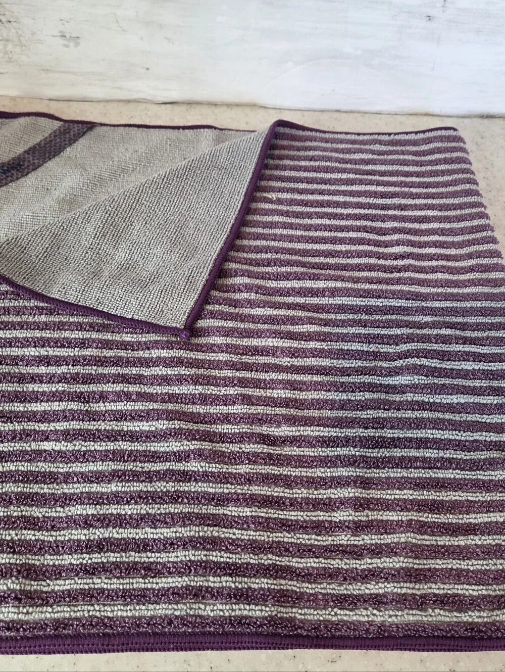 Norwex Body Cloth Hand Towel Set 2 Microfiber Bath Shower Purple Gray 14x27